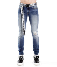 Load image into Gallery viewer, STRAT SUPER SKINNY FIT JEAN w/WHITE BELT IN BALTIC
