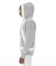Load image into Gallery viewer, PULLOVER SWEATSHIRT IN GHOST GREY
