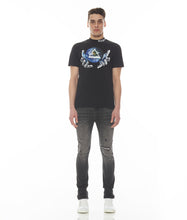 Load image into Gallery viewer, NOVELTY TEE WORLD HANDS IN BLACK
