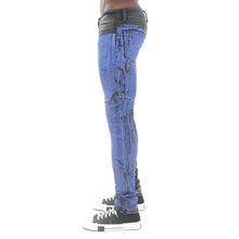 Load image into Gallery viewer, STRAT SUPER SKINNY FIT JEAN IN CRINKLED
